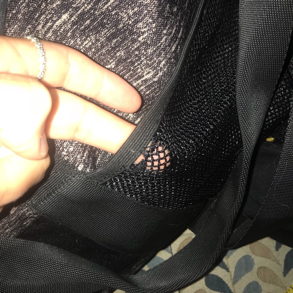 Victoria Secret Pink Gym Duffle Bag - Picture 5 of 6